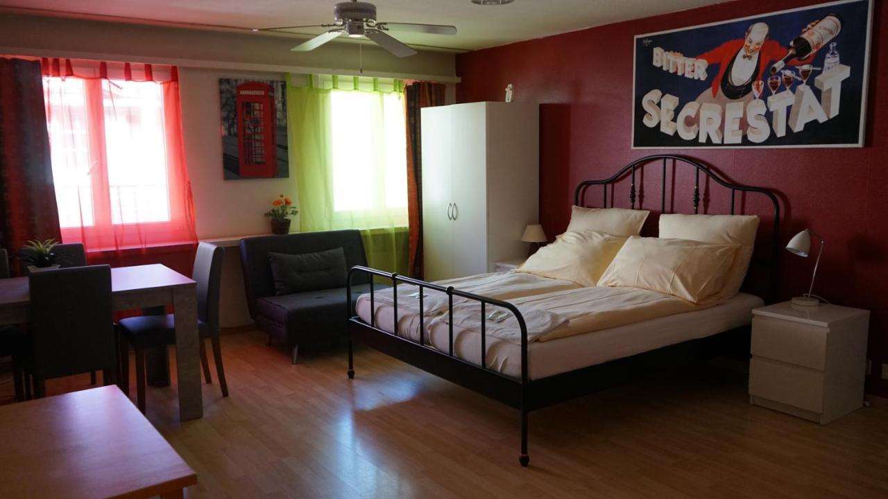 Hotel & Backpackers Zak Шафхаузен Экстерьер фото