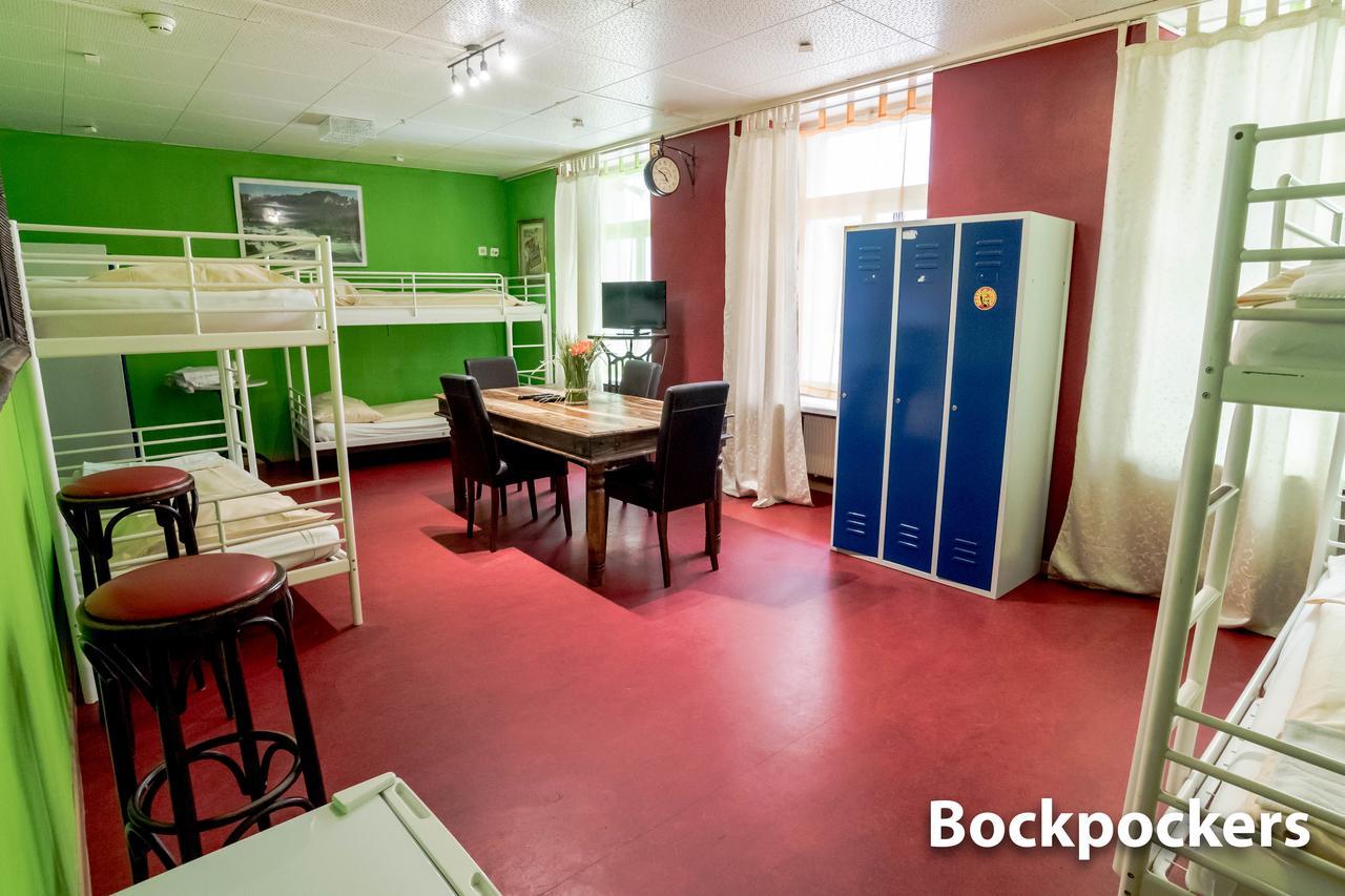 Hotel & Backpackers Zak Шафхаузен Экстерьер фото