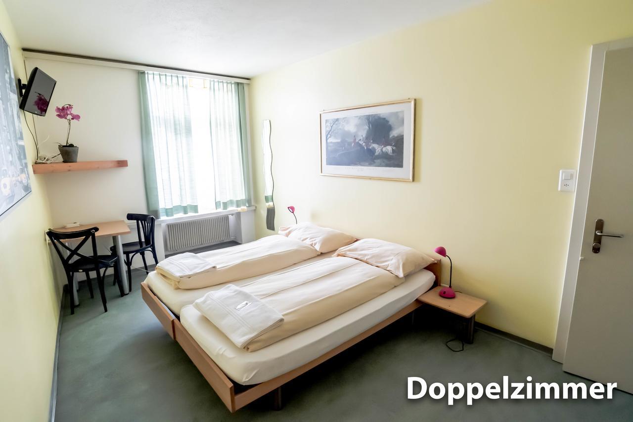 Hotel & Backpackers Zak Шафхаузен Экстерьер фото