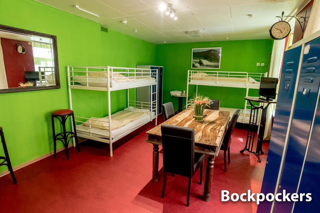 Hotel & Backpackers Zak Шафхаузен Экстерьер фото