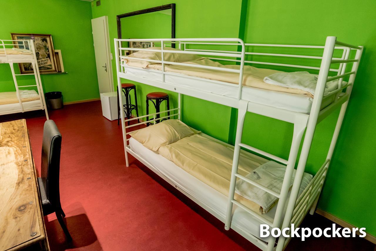 Hotel & Backpackers Zak Шафхаузен Экстерьер фото
